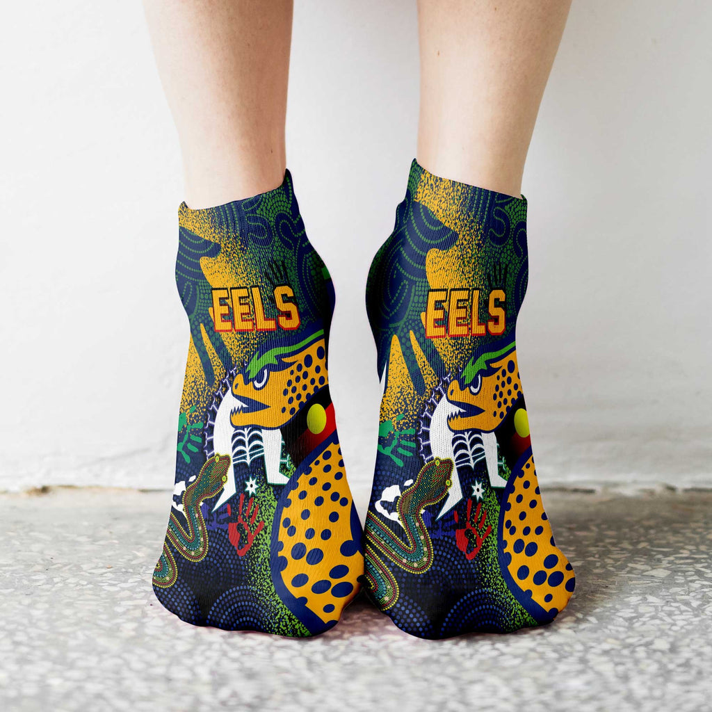 vibe-hoodie-socks-parramatta-eels-naidoc-2022-ankle-socks