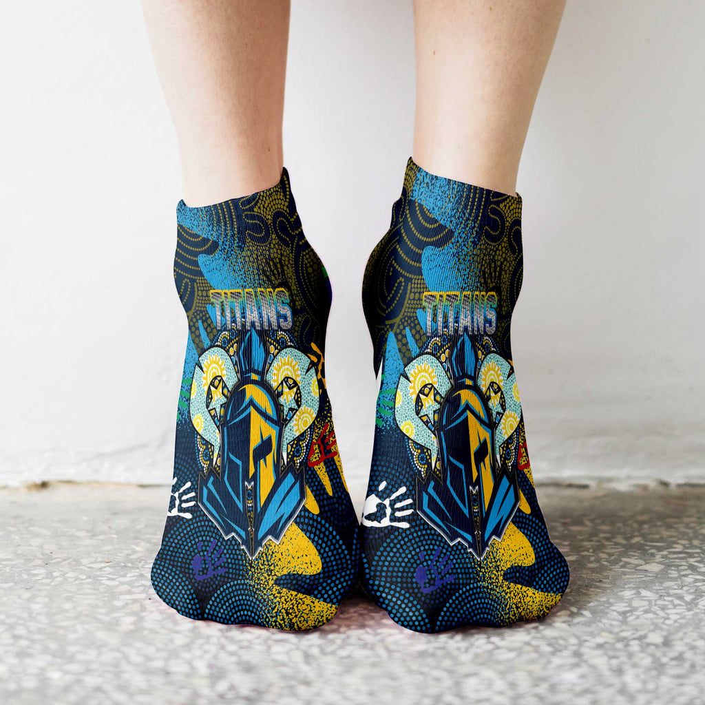 vibe-hoodie-socks-gold-coast-titans-naidoc-2022-ankle-socks