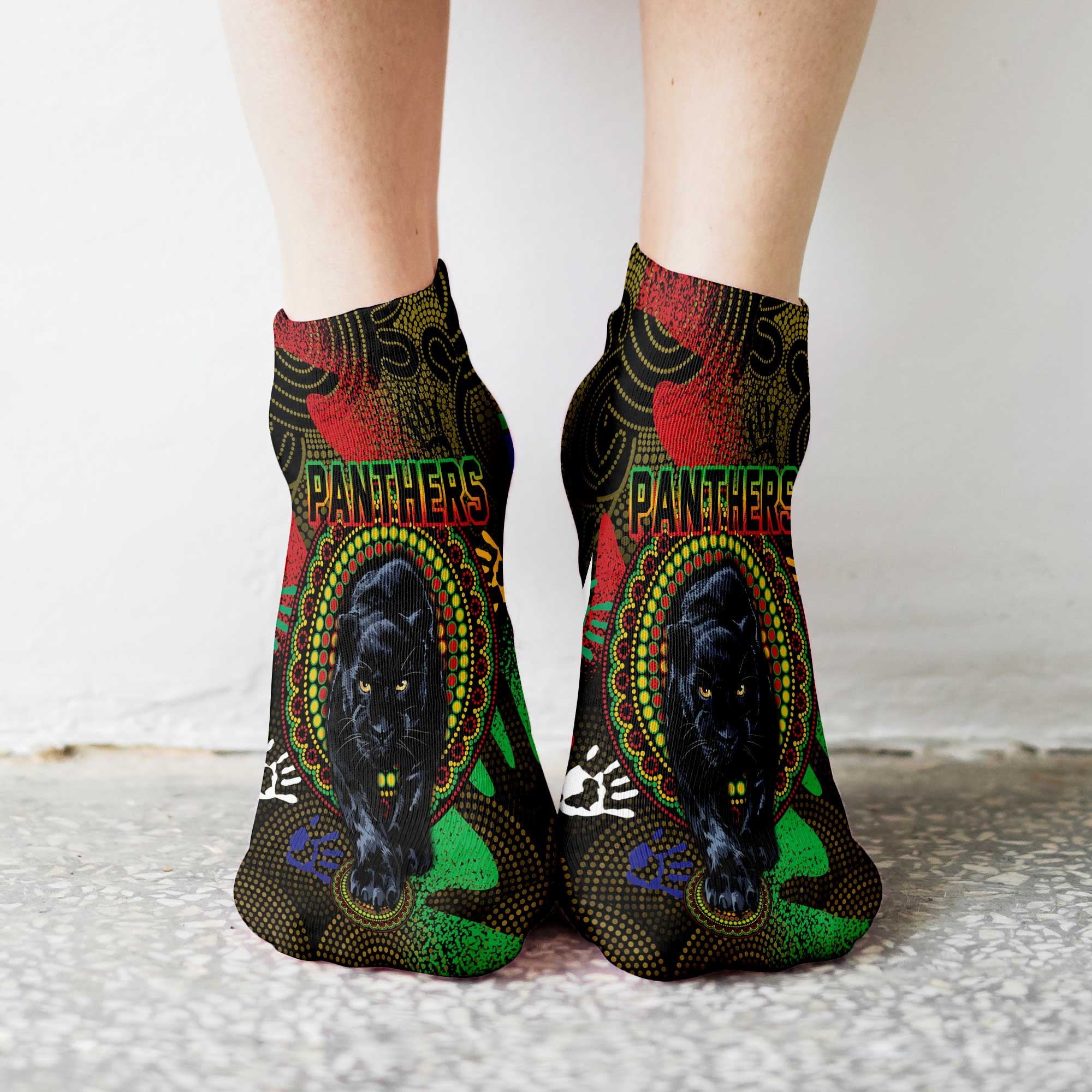 vibe-hoodie-socks-penrith-panthers-naidoc-2022-ankle-socks