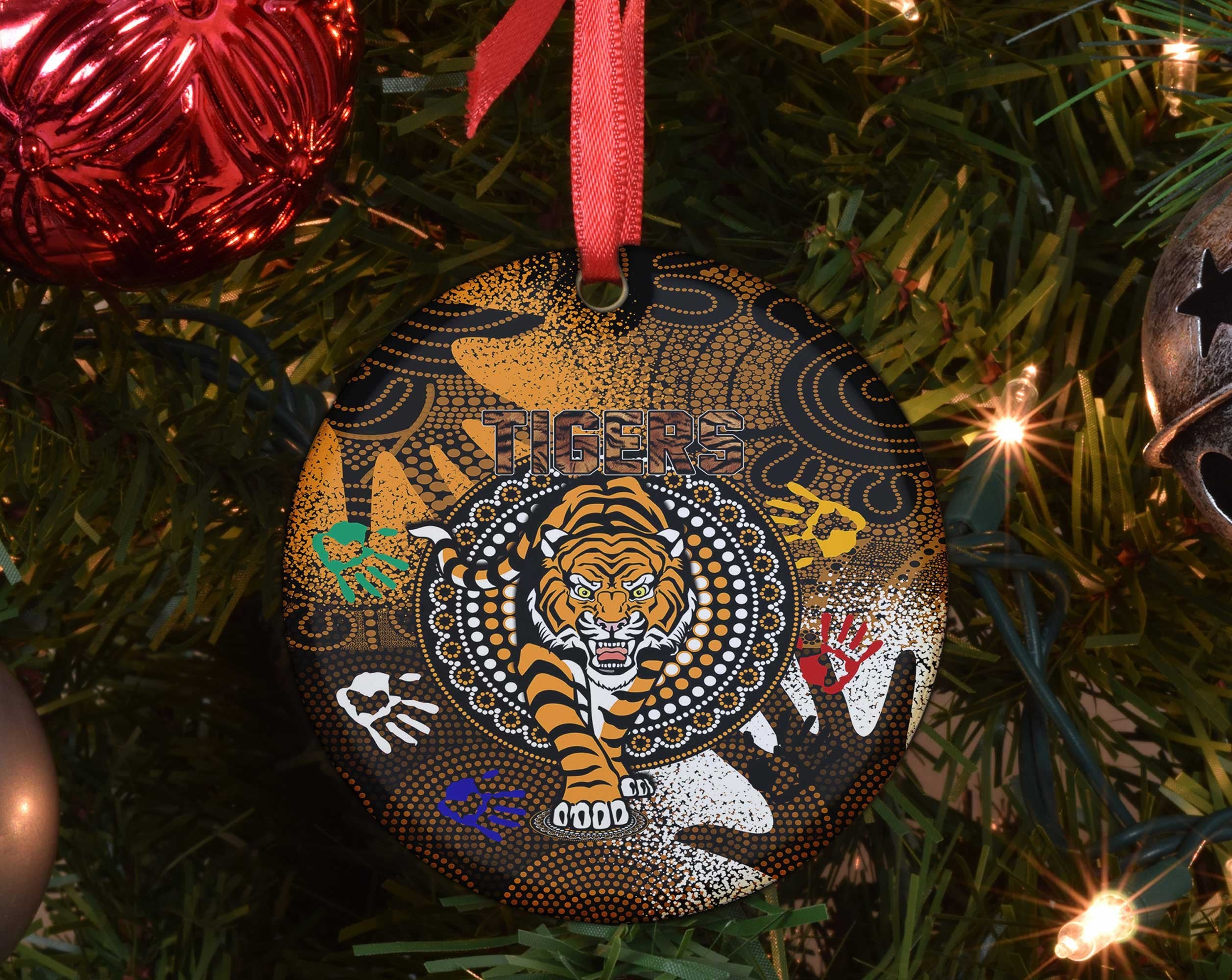 vibe-hoodie-ornament-wests-tigers-naidoc-2022-ornament