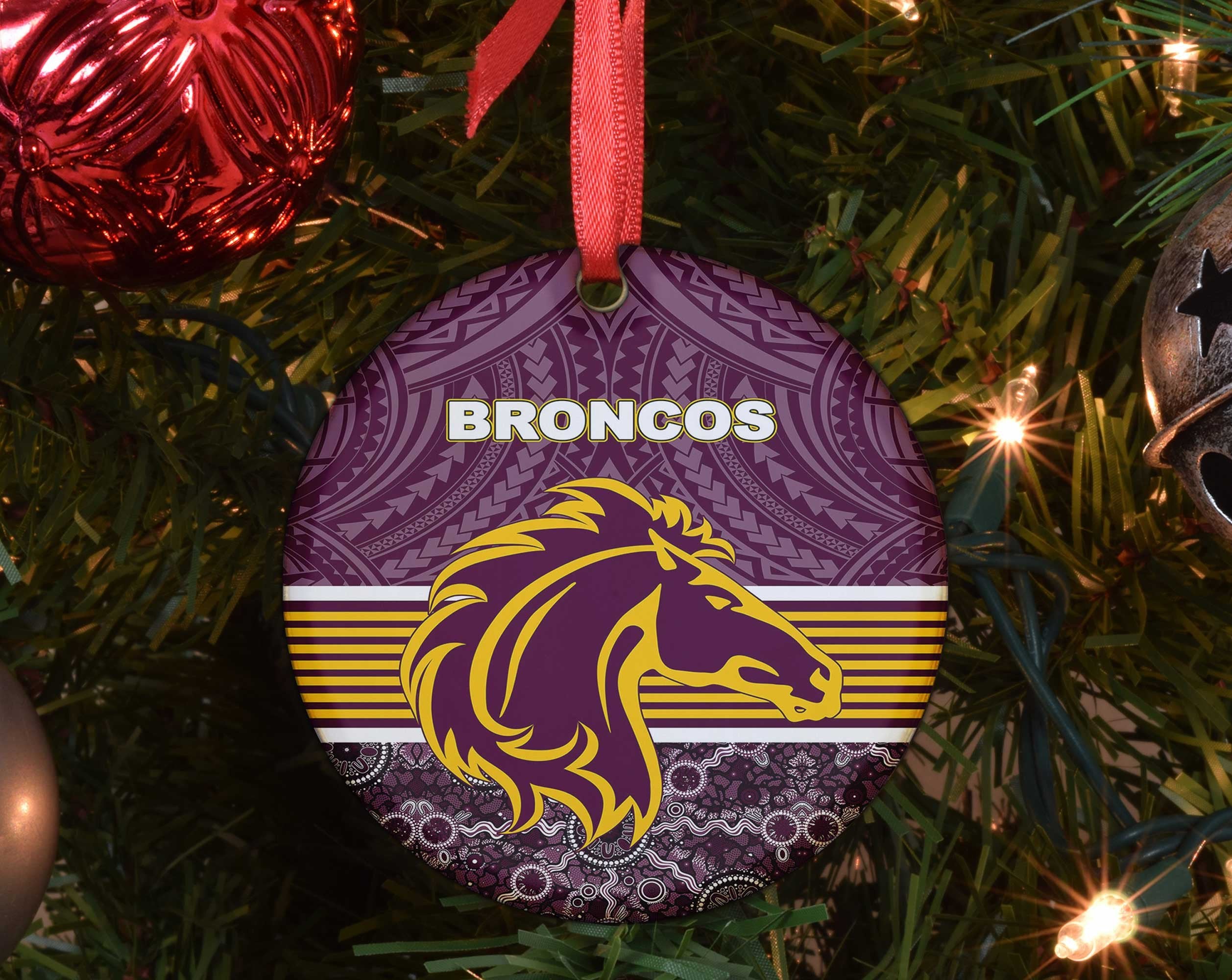 vibe-hoodie-ornament-brisbane-broncos-tattoo-style-ornament
