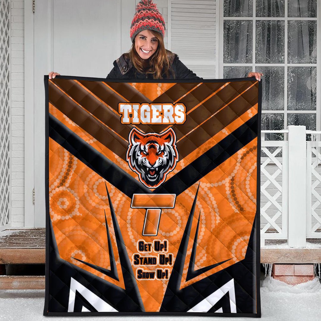 vibe-hoodie-quilt-west-tigers-naidoc-2022-sporty-style-quilt