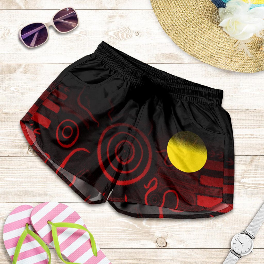 Aboriginal Women's Shorts - Indigenous Flag Grunge Style - Vibe Hoodie