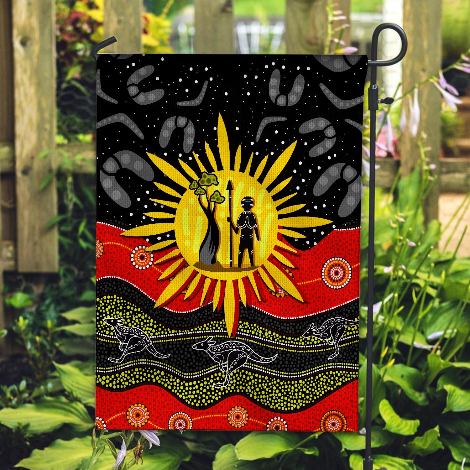 aboriginal-flag-hoodie-energetic-aussie-1