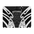 maori-moko-jigsaw-puzzle-aotearoa-silver-fern-1