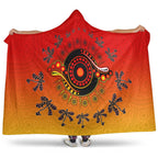 hooded-blanket-circle-pattern