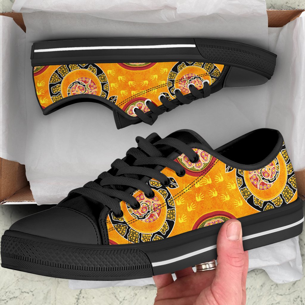 low-top-aboriginal-unique-style-snake-orange-color-2021