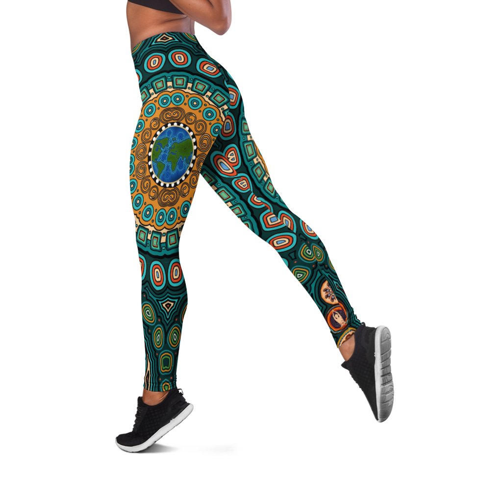 leggings-aboriginal-green-dot-painting-with-earth
