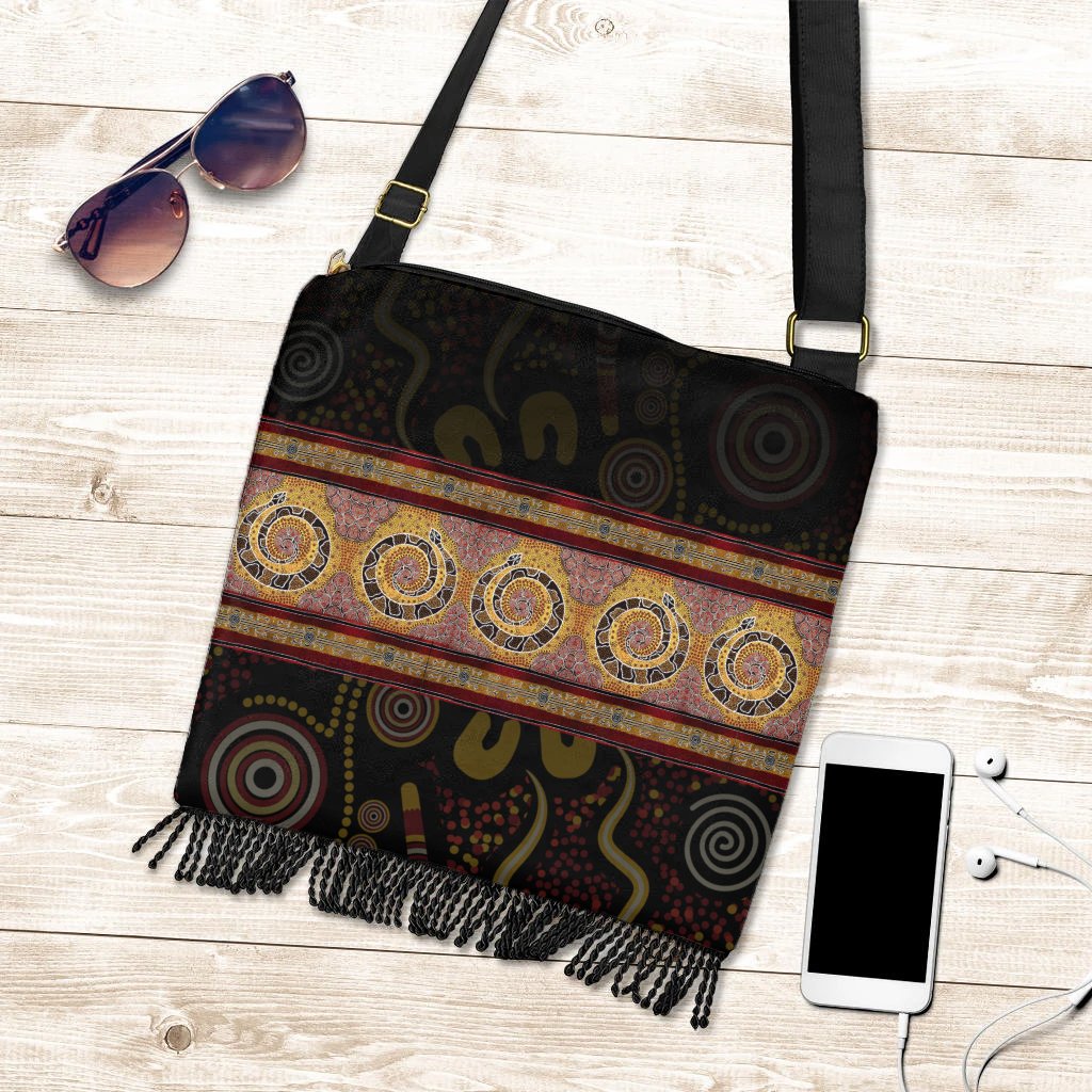 boho-bag-snake-dot-panting-art