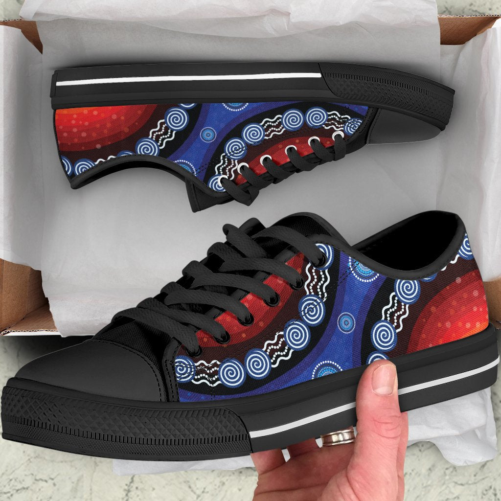 low-top-aboriginal-color-dot-painting