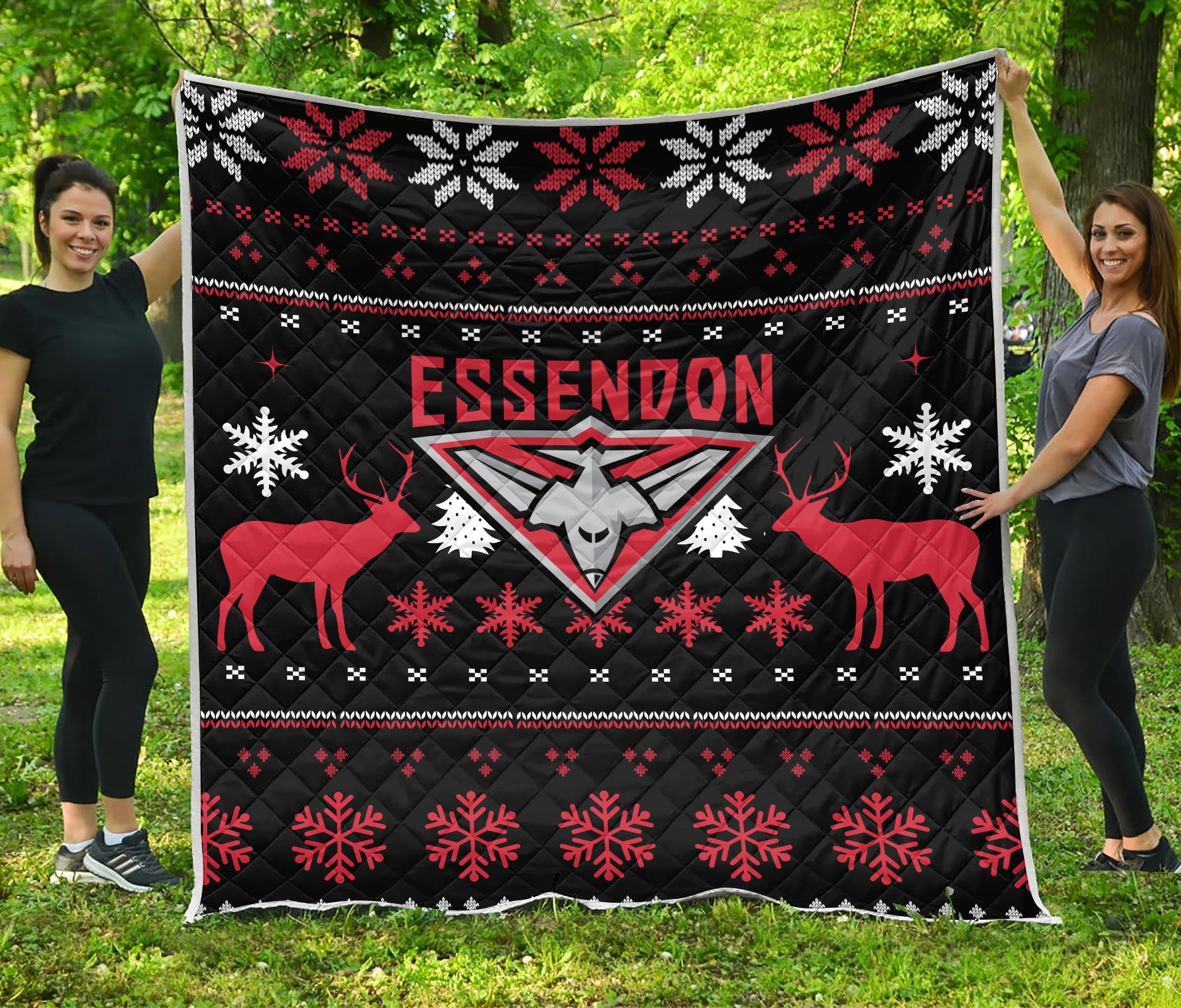essendon-quilt-christmas-ugly-style