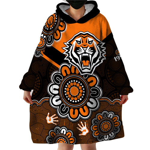 custom-personalised-nrl-wests-tigers-rugby-founded-1999-aboriginal-wearable-blanket-hoodie