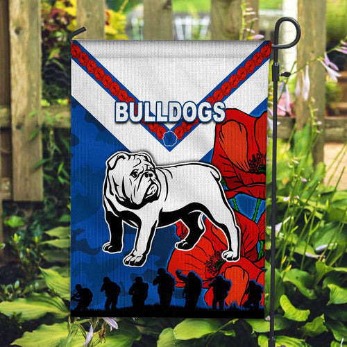 bulldogs-anzac-day-flag-poppy-lest-we-forget