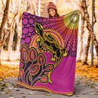 aboriginal-lizard-premium-blanket-tree-on-the-hill-sunshine