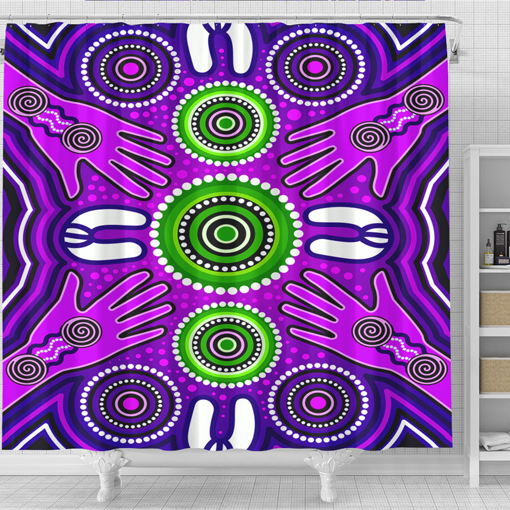 australia-aboriginal-inspired-shower-curtain-meeting-and-unity-concept