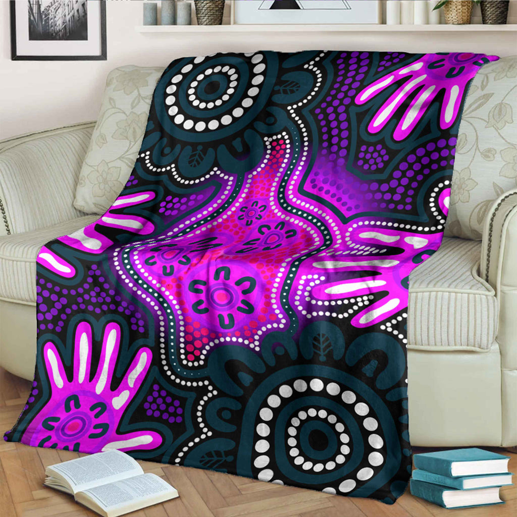 australia-aboriginal-inspired-blanket-aboriginal-dot-artwork-with-hands