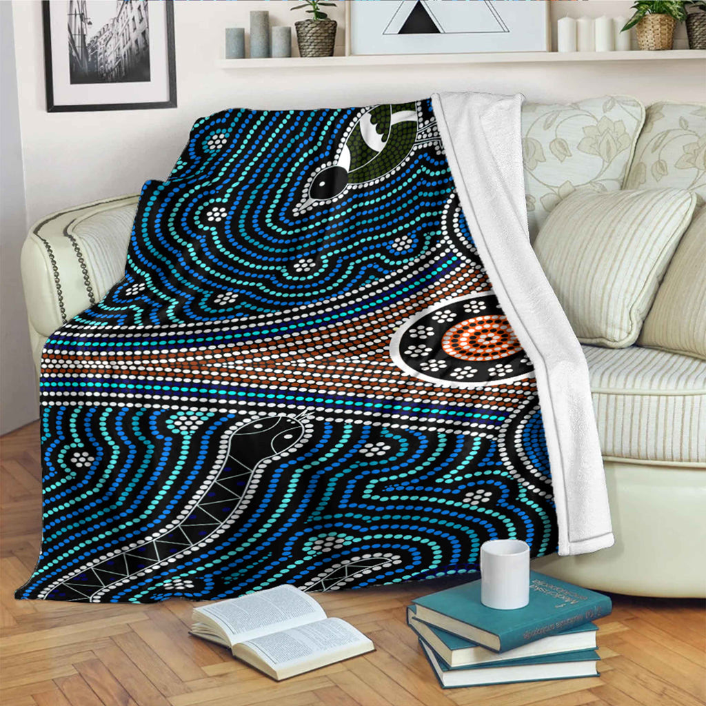 australia-aboriginal-inspired-blanket-aboriginal-dot-painting-depicting-fierce-snake-and-magpies