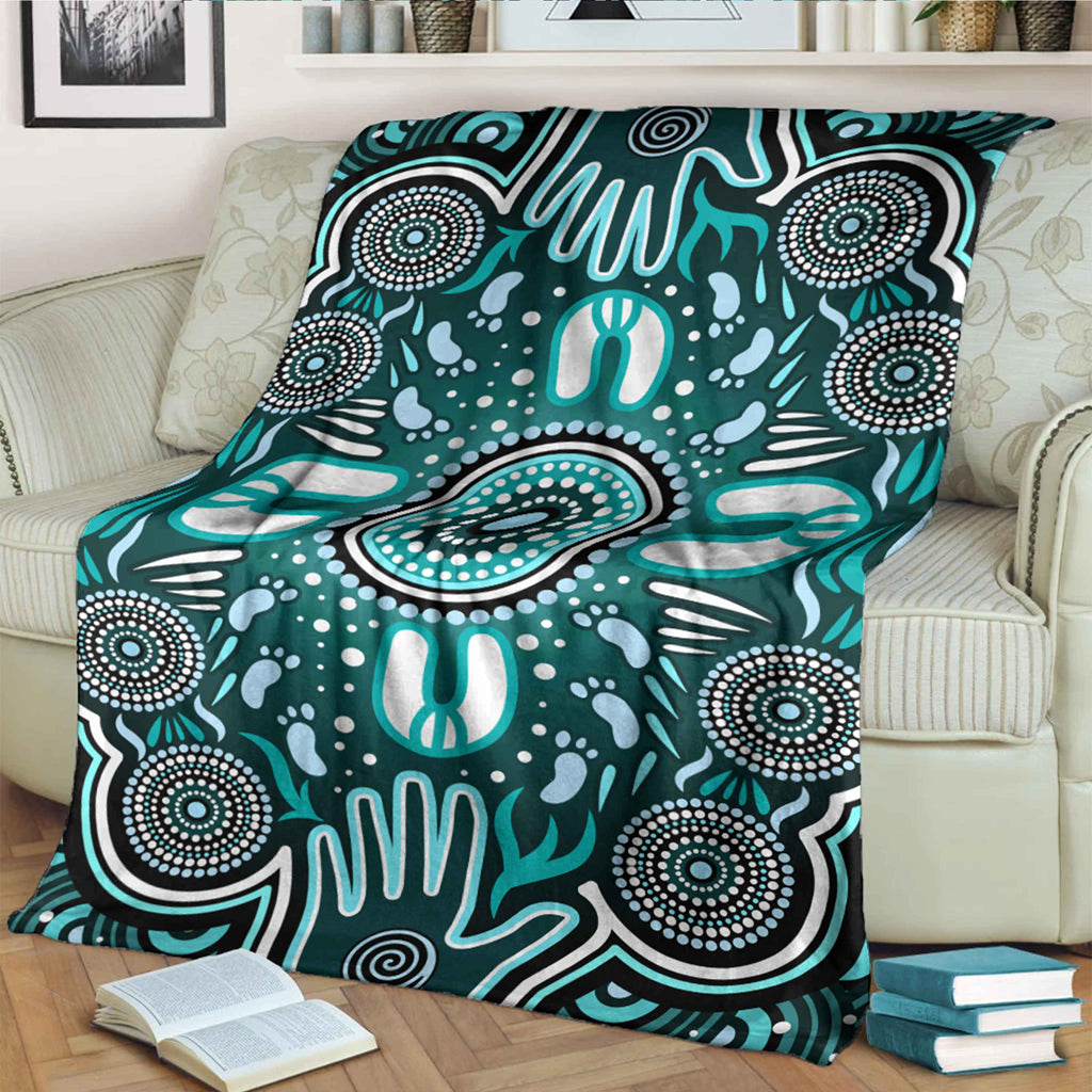 australia-aboriginal-inspired-blanket-aboriginal-reunion-hands-and-footprints