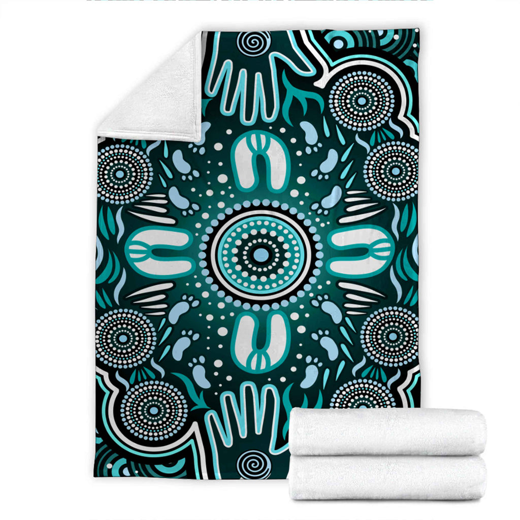 australia-aboriginal-inspired-blanket-aboriginal-reunion-hands-and-footprints
