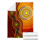 australia-aboriginal-inspired-blanket-aboriginal-style-of-sun-and-dot-art-background