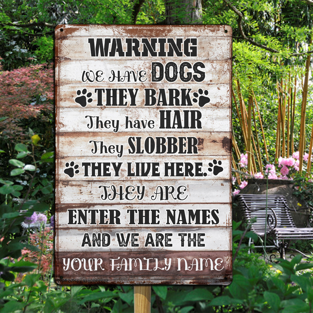 australia-metal-sign-warning-dogs-live-here
