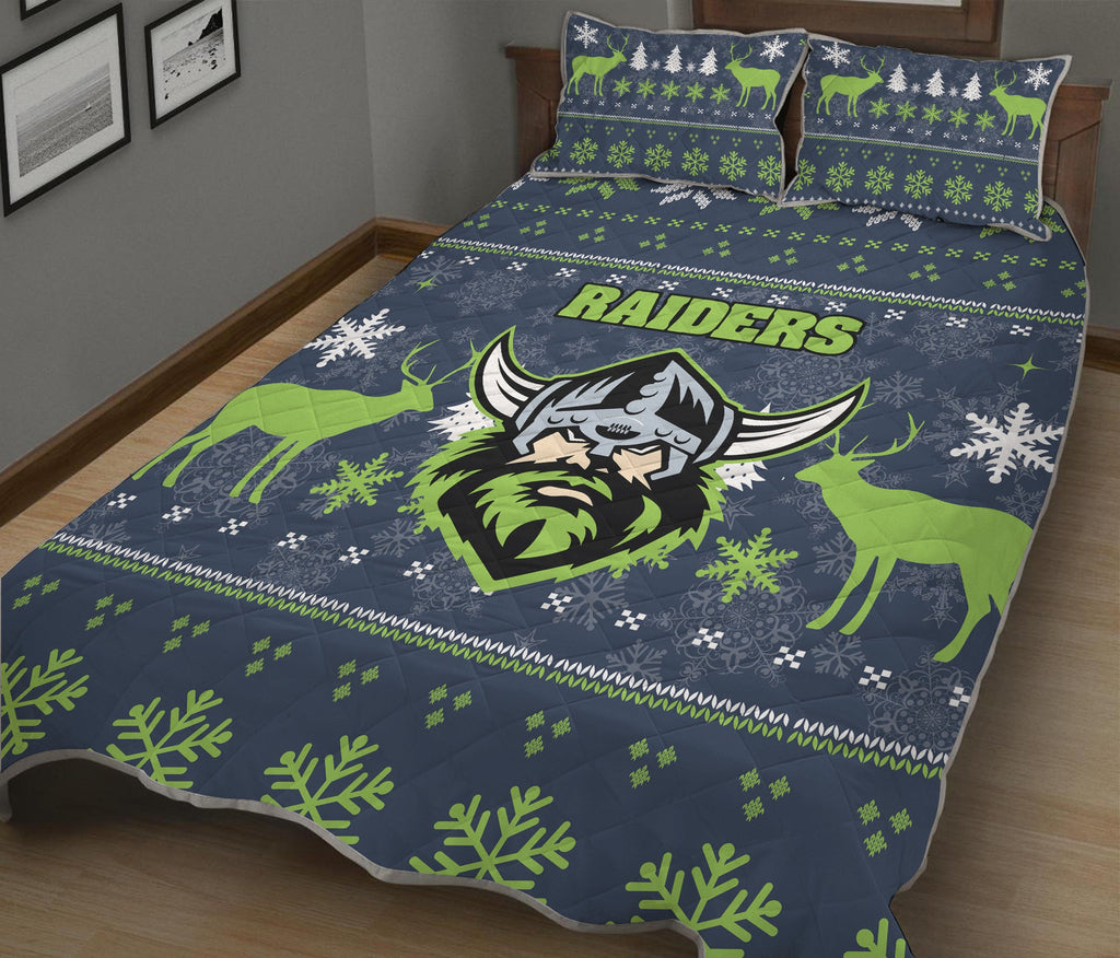 canberra-raiders-quilt-bed-set-christmas-ugly-style