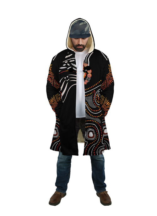 aboriginal-cloak-lizard-sunshine