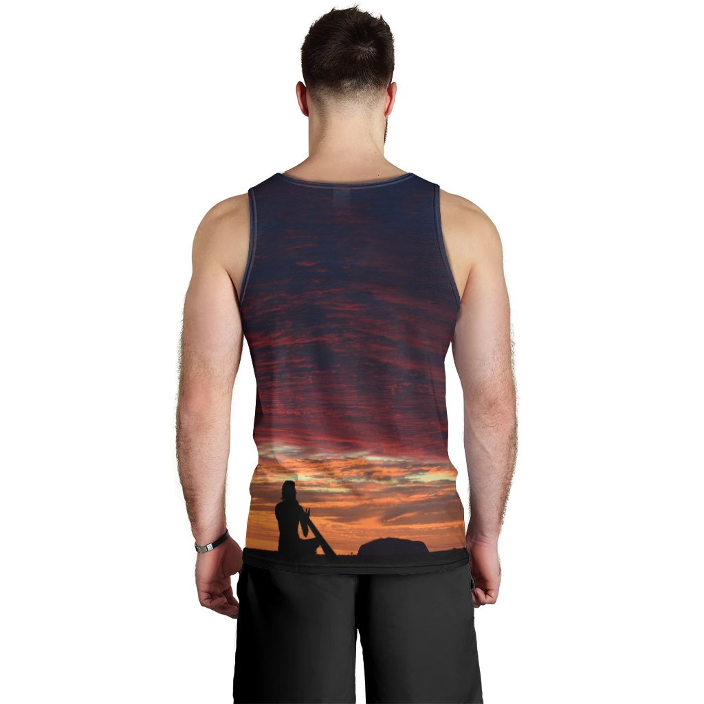 men-tank-top-uluru-sky-view-2021