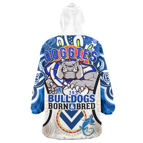 bulldogs-rugby-snug-hoodie-custom-bulldogs-mascot-with-aboriginal-art-personalised-player-and-number-oodie-blanket
