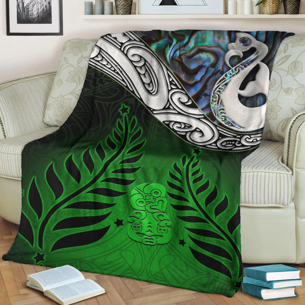 new-zealand-maori-premium-blanket-manaia-paua-shell-glitter-green