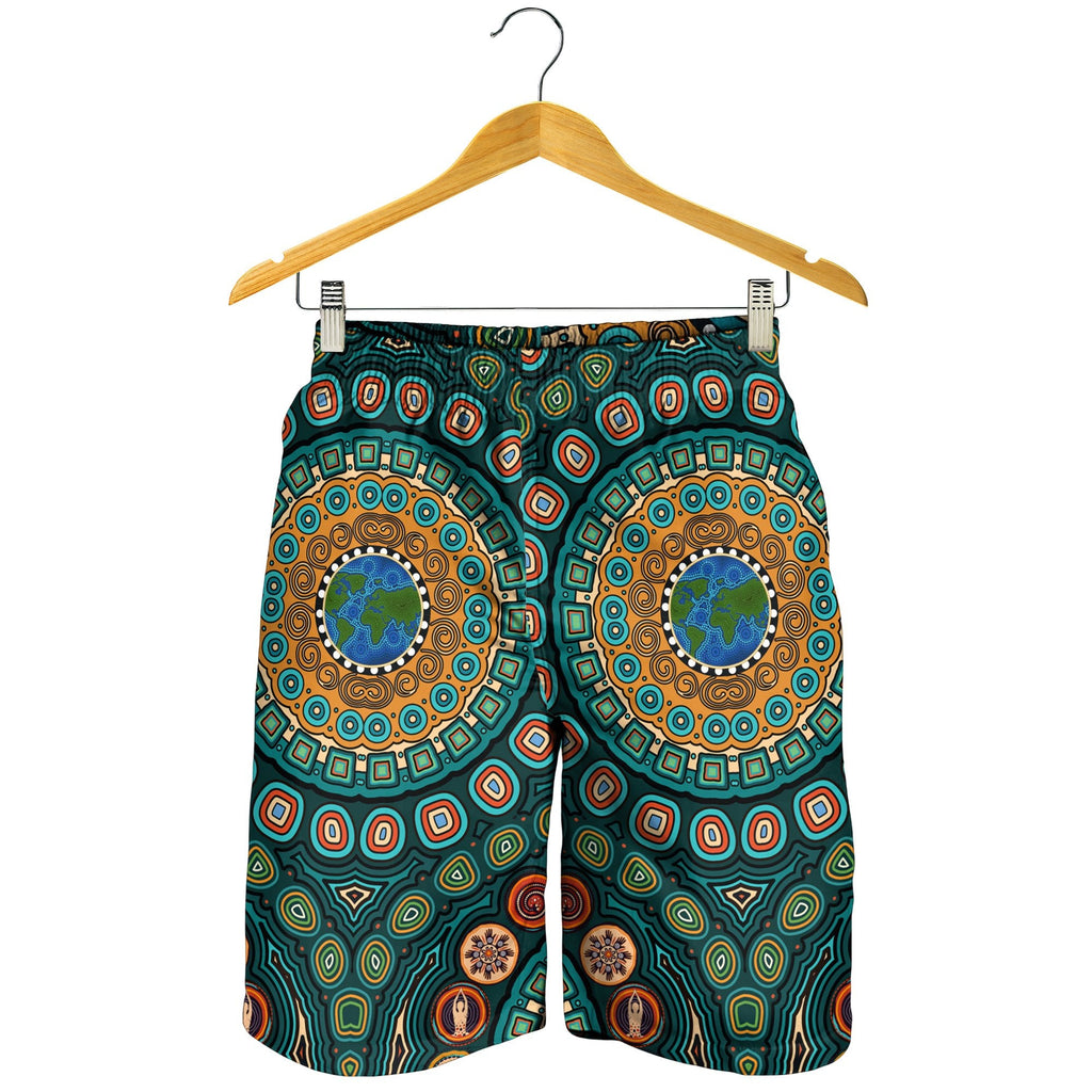 mens-shorts-aboriginal-green-dot-painting-with-earth