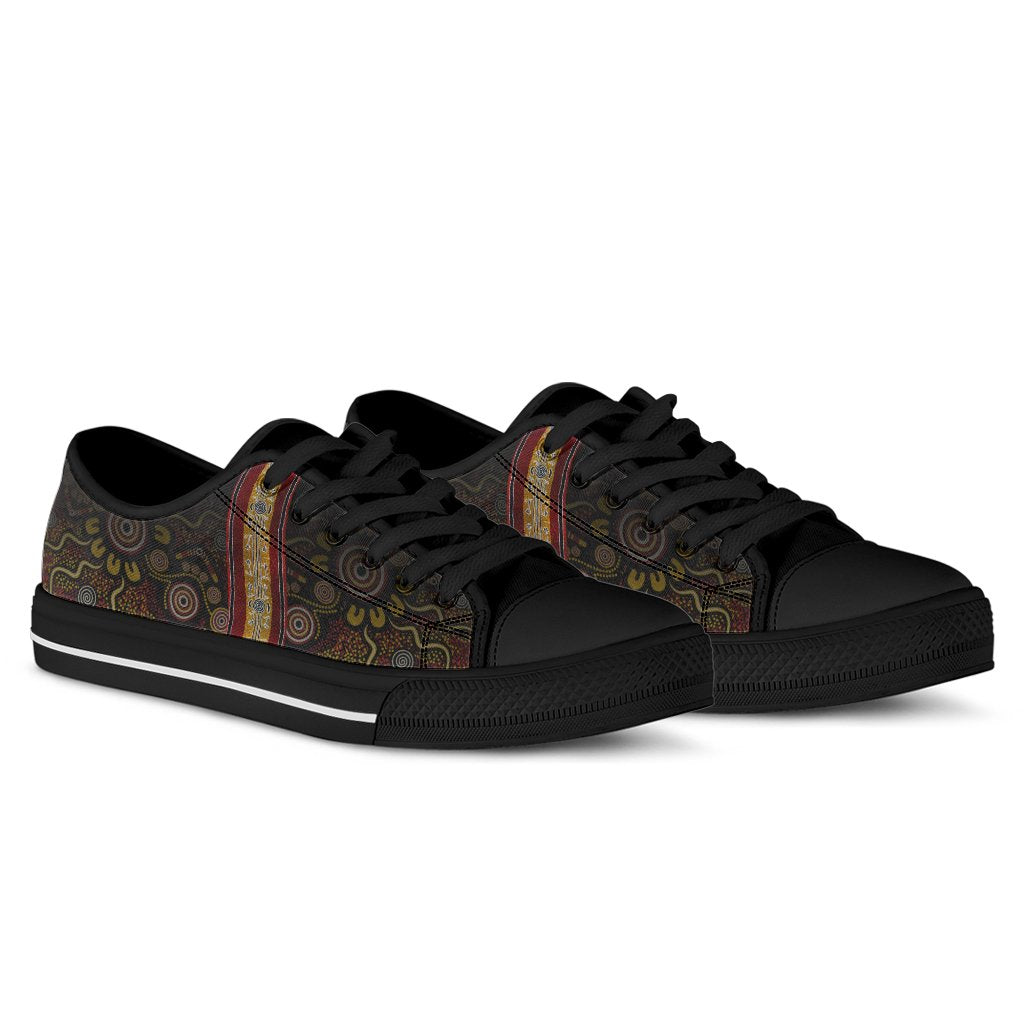 low-top-shoes-aboriginal-dot-panting-art-stripe-lines