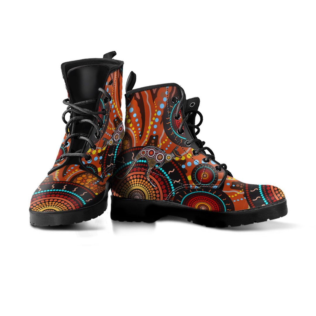 aboriginal-leather-boot-kangaroo-with-dot-painting