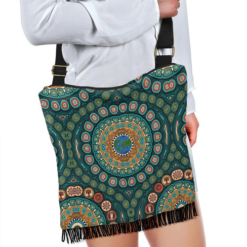 crossbody-boho-handbag-aboriginal-green-dot-painting-with-earth