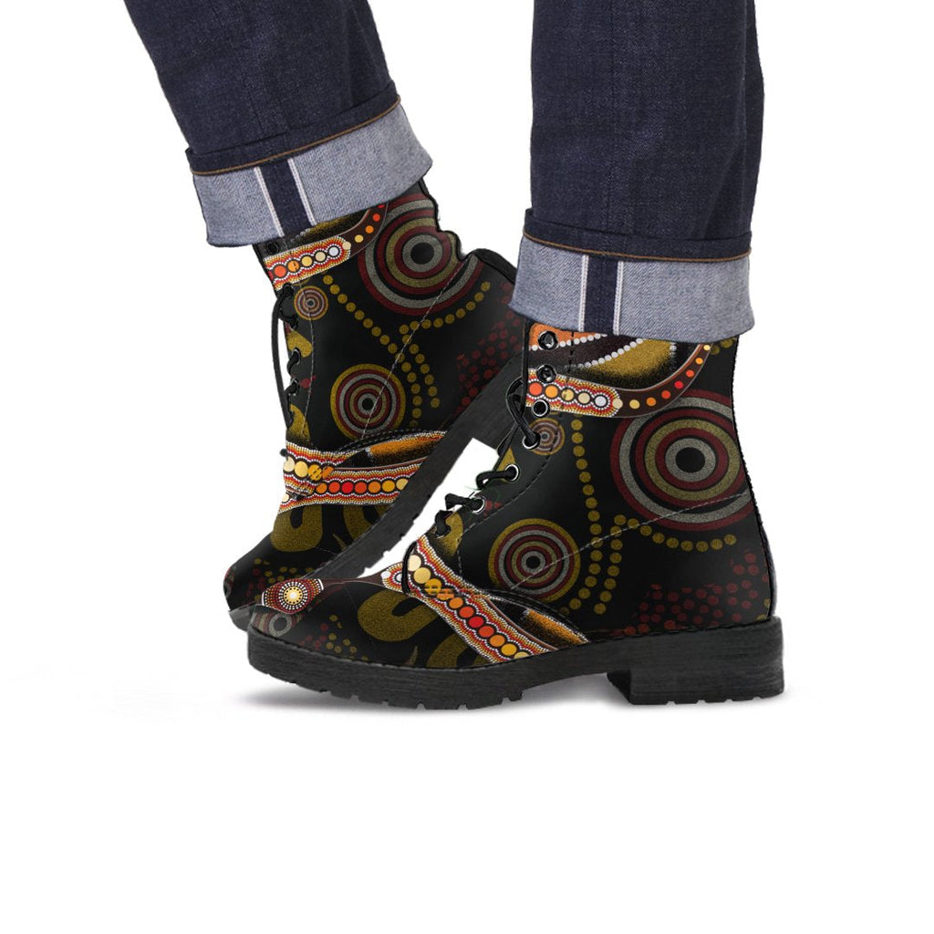 leather-boots-aboriginal-snake-with-dot-painting
