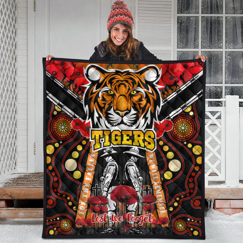 tigers-rugby-anzac-day-watercolour-quilt-custom-remembrance-west-tigers-with-poppy-flower