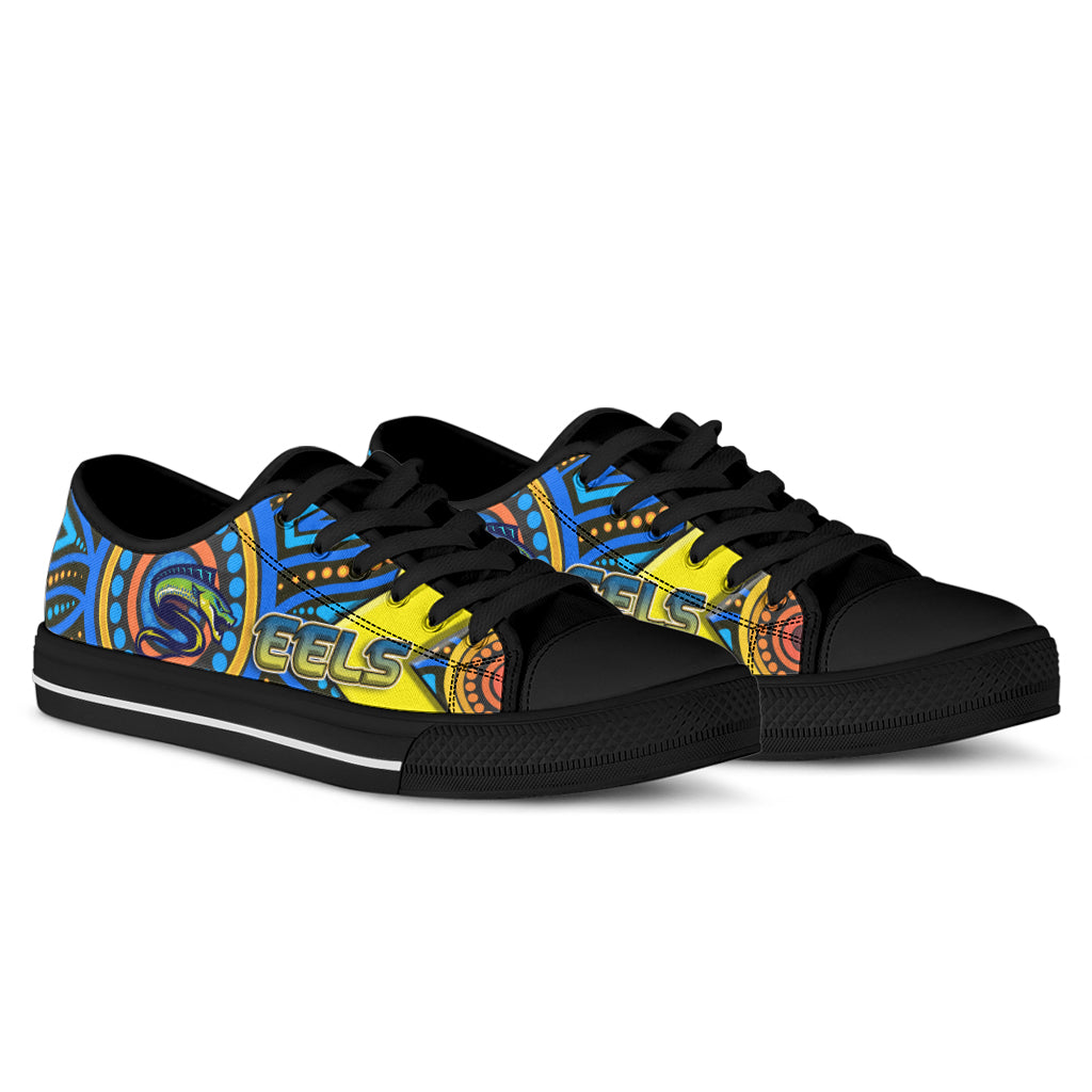 eels-rugby-low-top-shoes-electric-eel-with-aboriginal-patterns