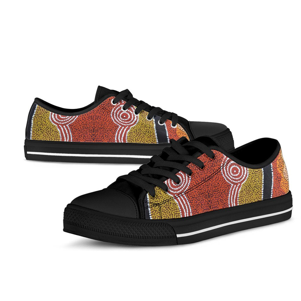 low-top-aboriginal-dot-style