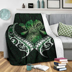 new-zealand-silver-fern-blanket-green