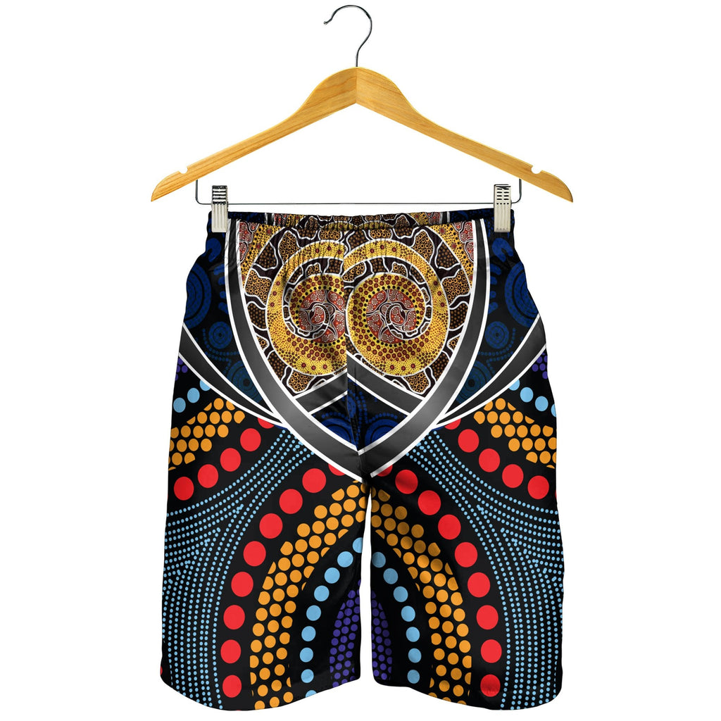 men-short-aboriginal-dot-panting-art-with-snake