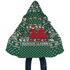 wales-merry-christmas-cloak