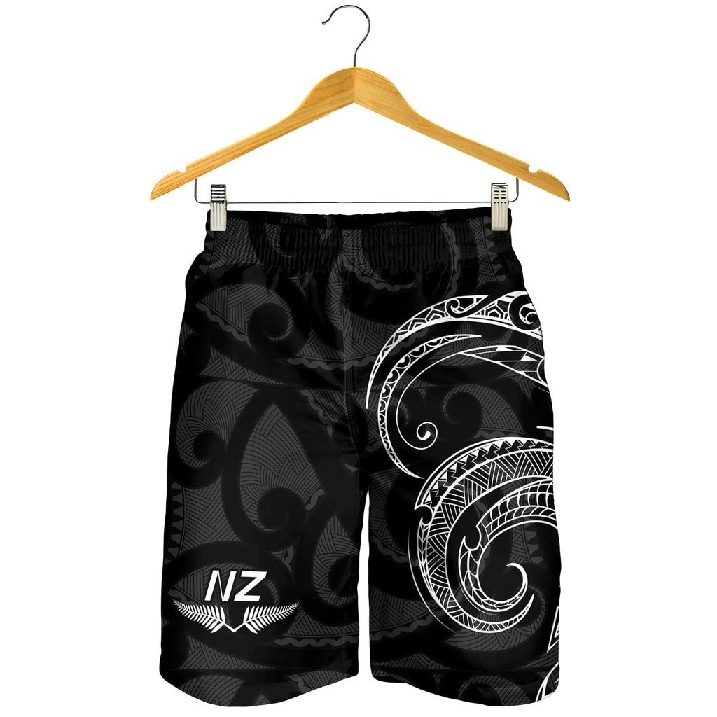 aotearoa-maori-men-shorts-hei-tiki-and-fern