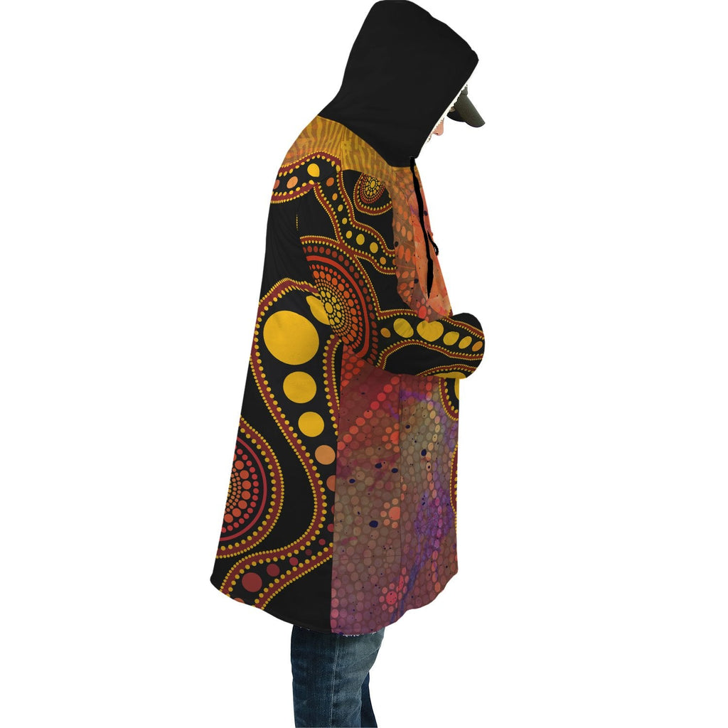 aboriginal-cloak-australia-indigenous-flag-circle-dot-painting-art-golden