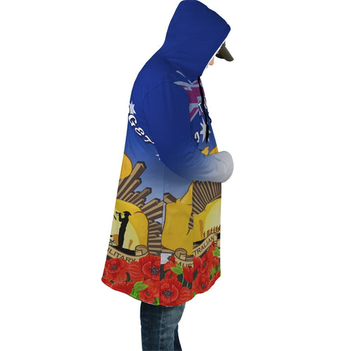cloak-australia-anzac-day-2020-and-soldier