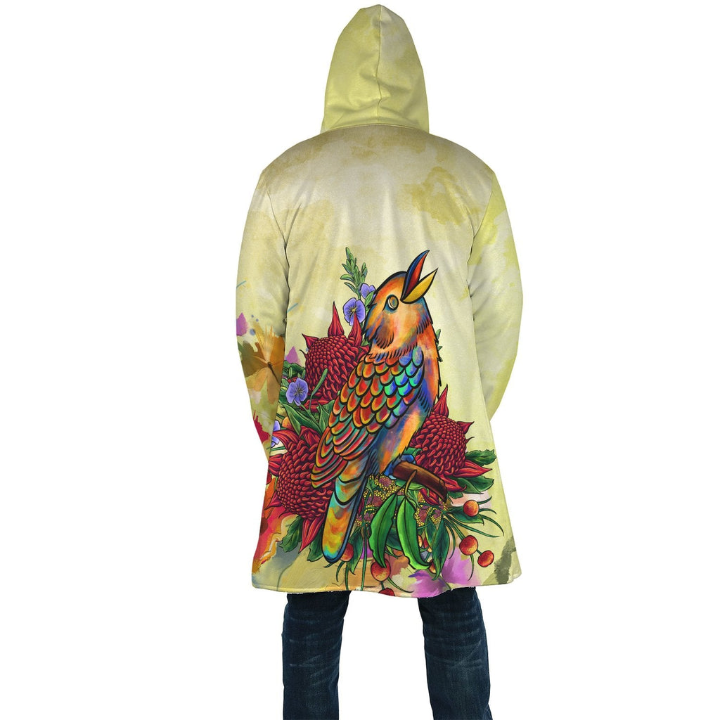 cloak-australia-kookaburra-with-waratah
