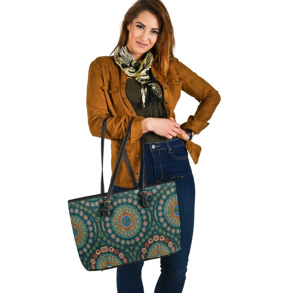 large-leather-totes-aboriginal-green-dot-painting-with-earth