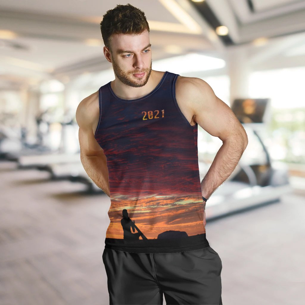 men-tank-top-uluru-sky-view-2021