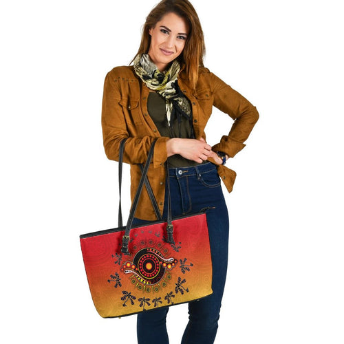 leather-tote-bag-circle-pattern