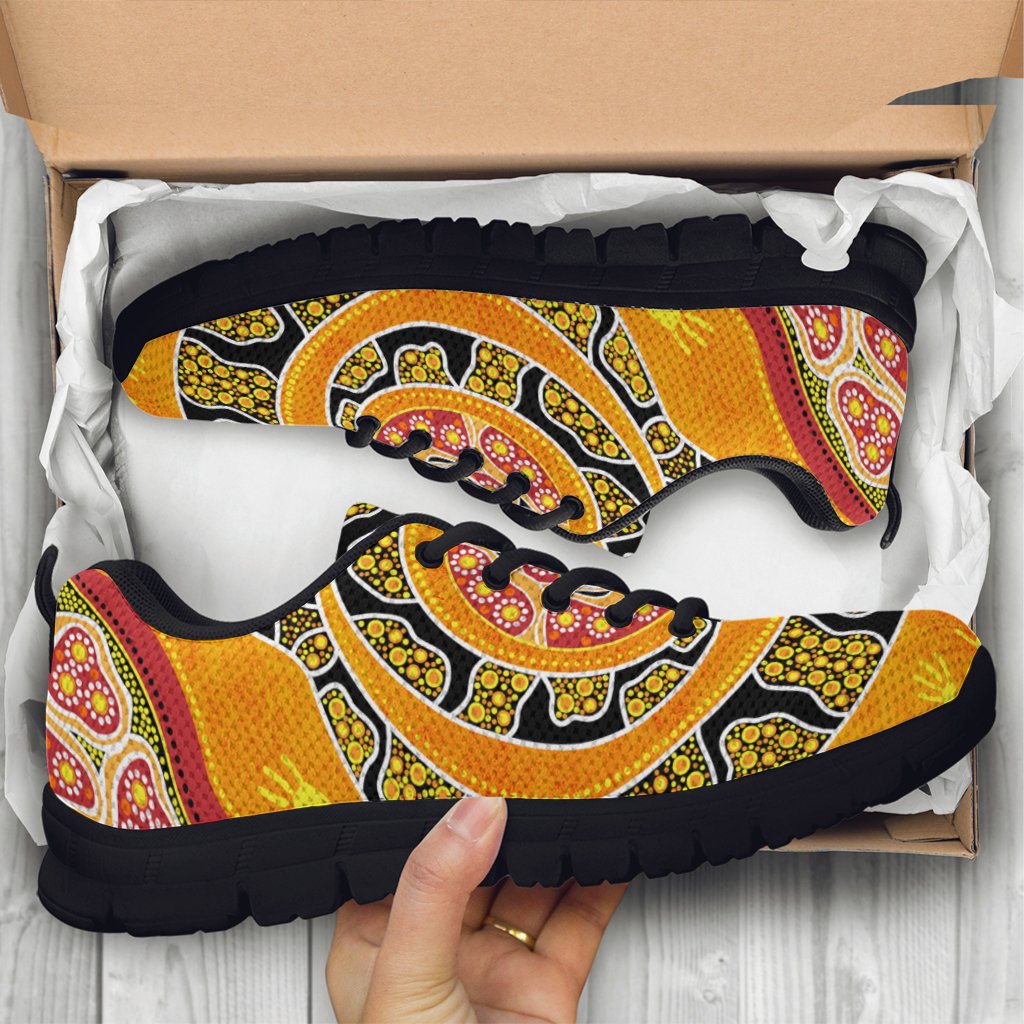 sneaker-aboriginal-unique-style-snake-orange-color-2021