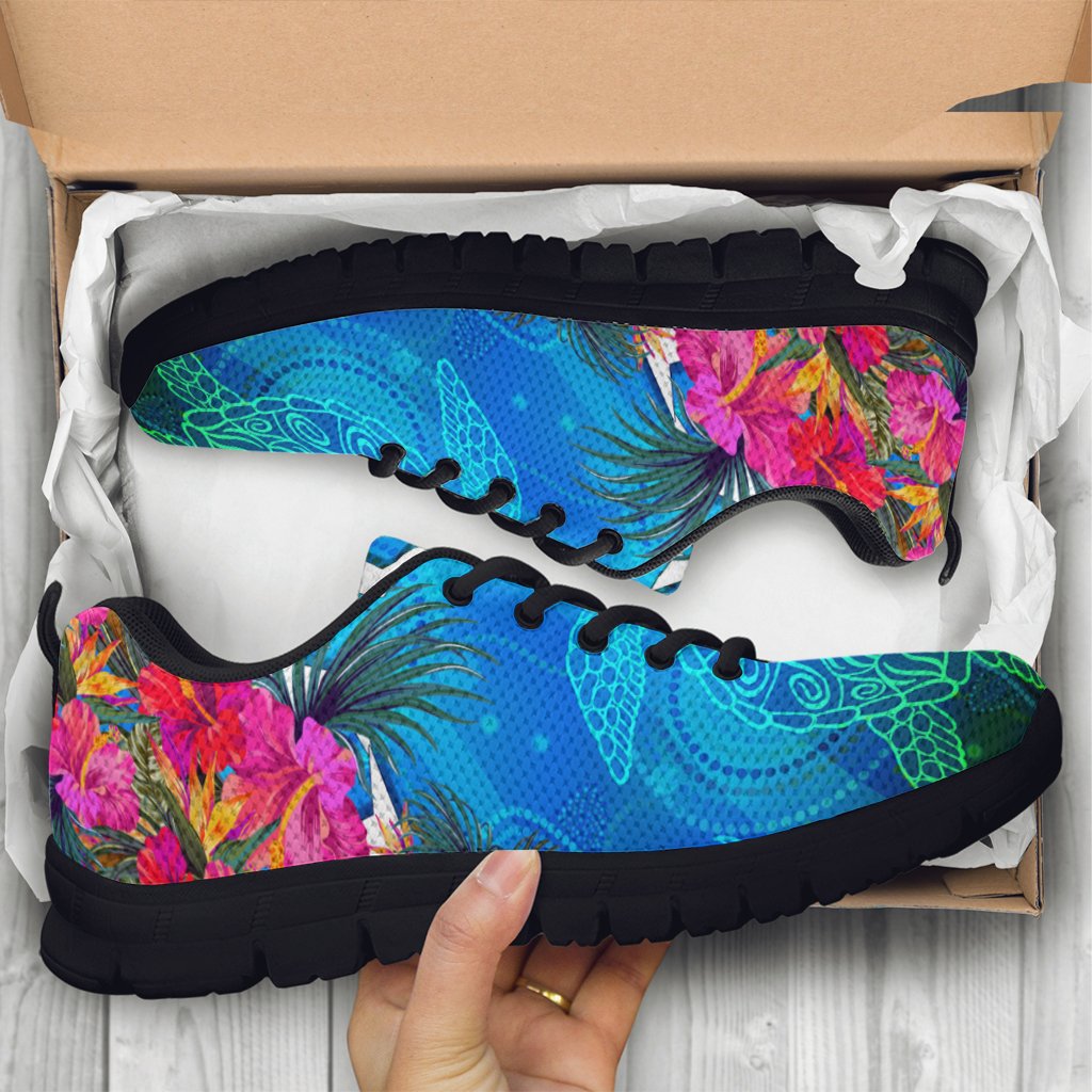 sneaker-torres-strait-blue-sea-with-hibiscus